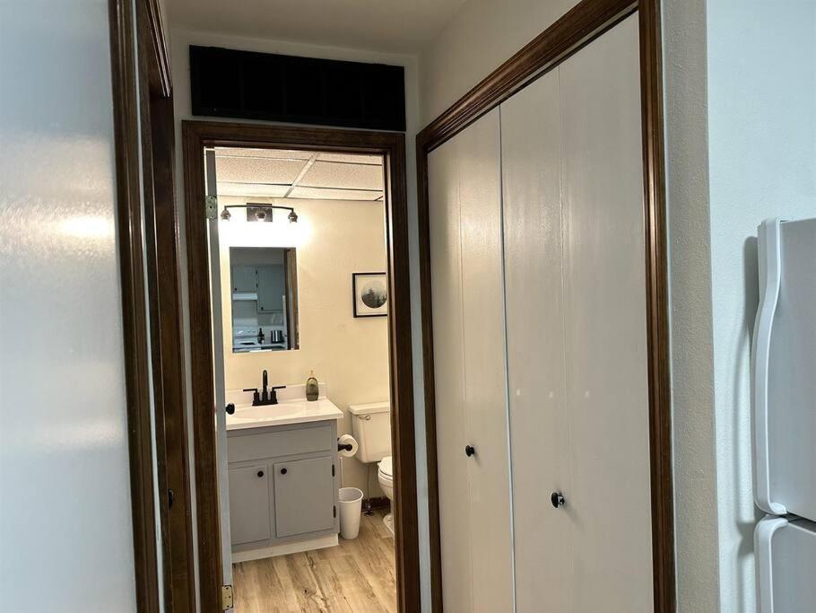 Capital Suite On 6Th Street - King Bed / Downtown! Springfield Exterior foto