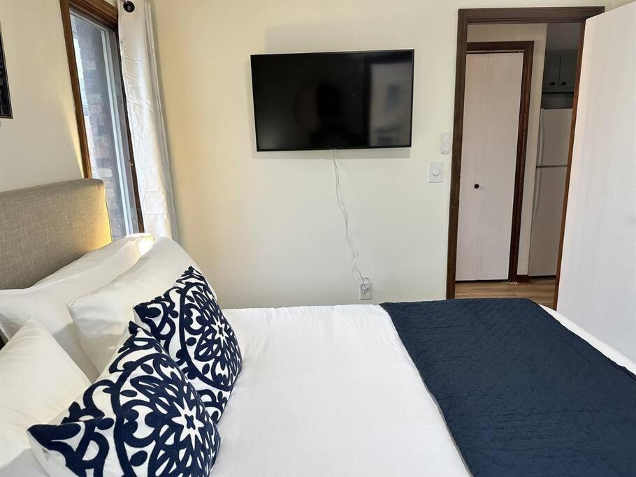 Capital Suite On 6Th Street - King Bed / Downtown! Springfield Exterior foto
