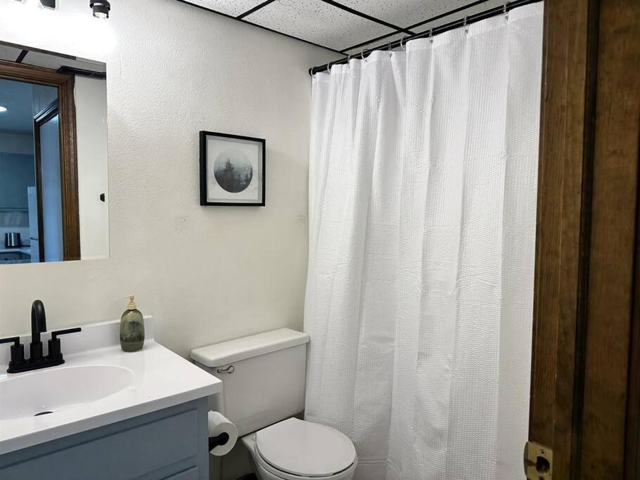 Capital Suite On 6Th Street - King Bed / Downtown! Springfield Exterior foto